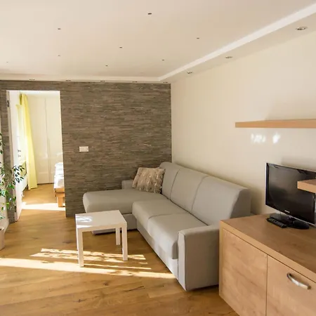 Lägenhet Haus Cristal Whg 61 By Interhome Leukerbad